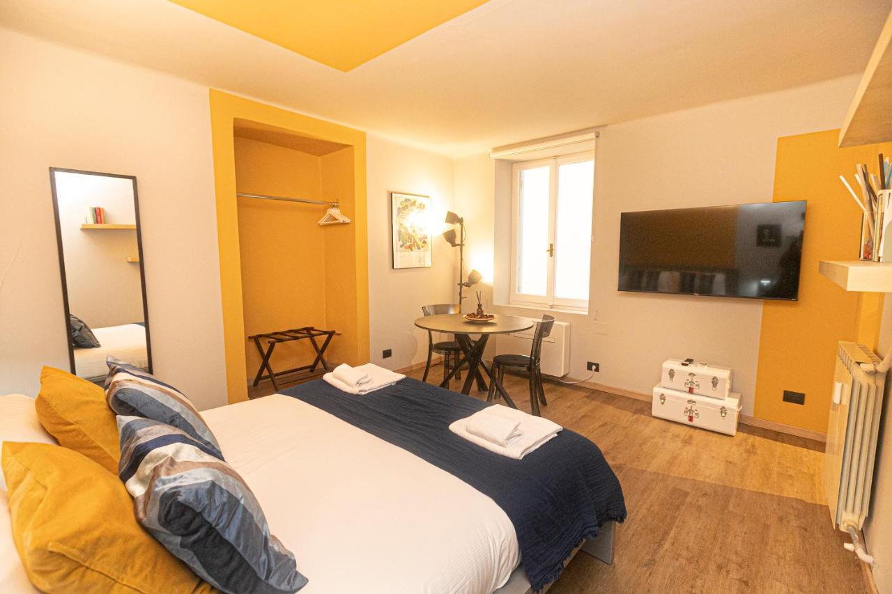 Giano Host - I Teatri Apartman Genova Kültér fotó
