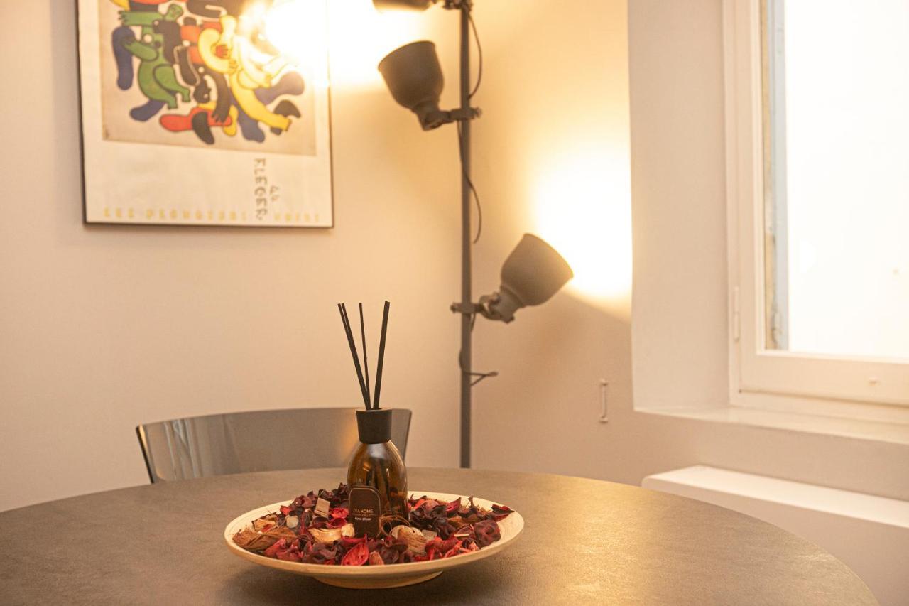 Giano Host - I Teatri Apartman Genova Kültér fotó