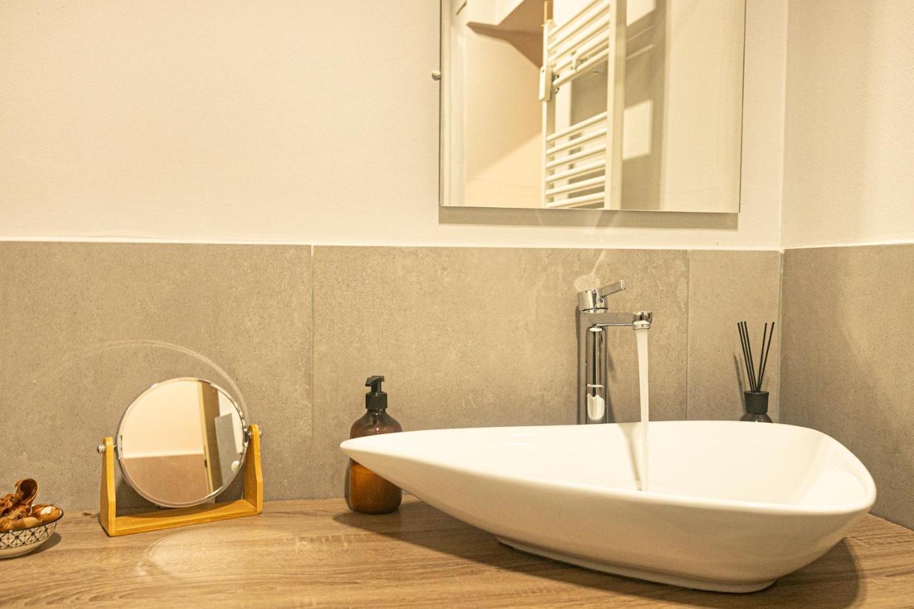 Giano Host - I Teatri Apartman Genova Kültér fotó