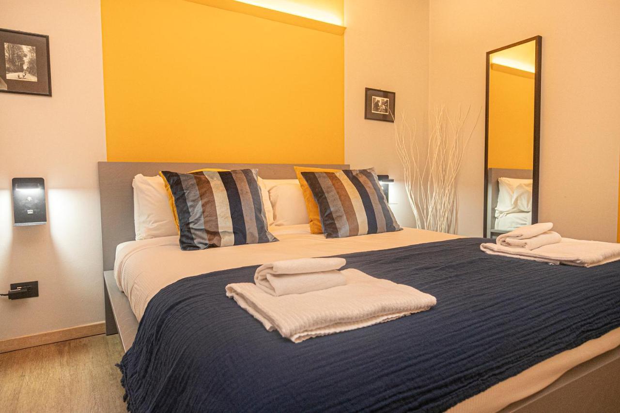 Giano Host - I Teatri Apartman Genova Kültér fotó